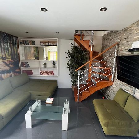 Hiza Apartment Пула Екстериор снимка