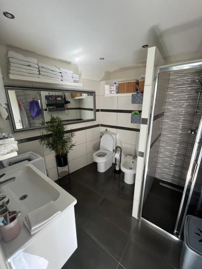 Hiza Apartment Пула Екстериор снимка